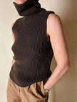 Gilet dolcevita Stefanel vintage in lana marrone a coste