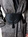 Cintura vintage in passamaneria sautache nera con nappa couture