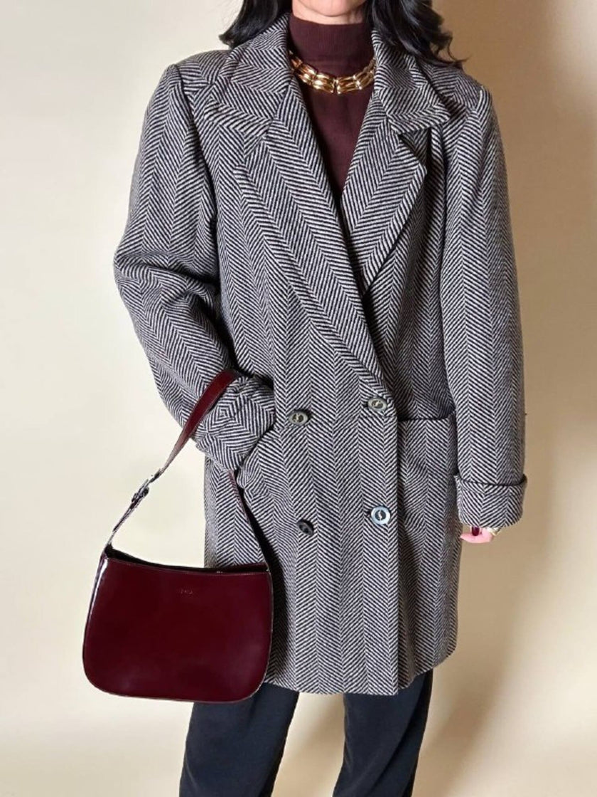 Borsa hobo Furla in pelle verniciata bordeaux