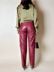 Pantalone in pelle mattone rosato a vita alta con pince e cintura in coordinato La Matta