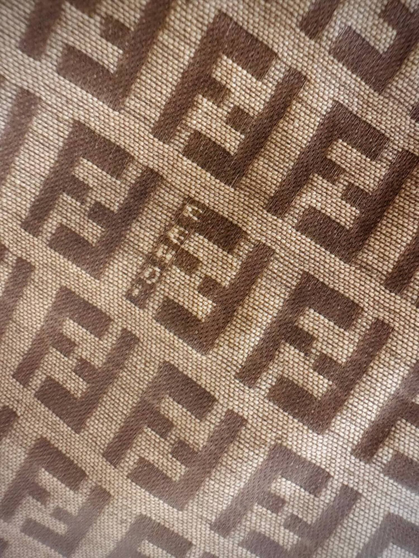 Tote bag vintage Fendi in tela monogram e marrone con finiture in pelle tortora