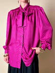 Camicia sartoriale con fiocco al collo in tessuto jacquard ciclamino