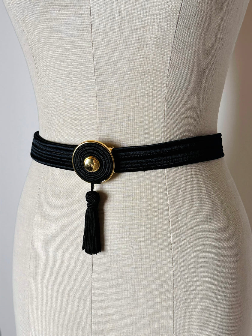 Cintura vintage Nina Ricci Paris in passamaneria elastica nera con fibbia gioiello e nappa couture