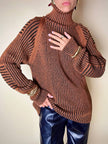 Dolcevita oversize con maxi collo in misto lana a coste larghe ruggine e nero