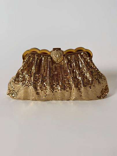 Pochette vintage Jays of Bond Street in maglia metallica dorata con chiusura gioiello