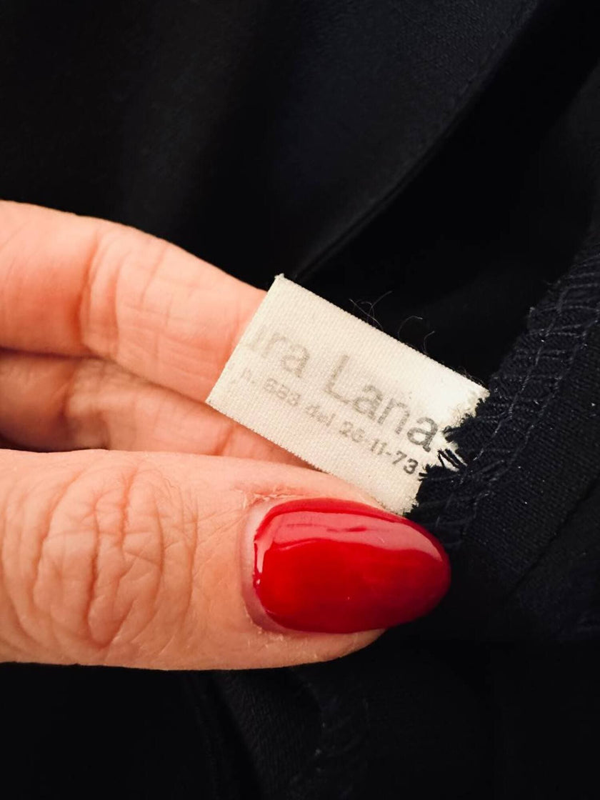 Mini Jumpsuit nera in rasato di lana con bottoni gioiello e cintura in coordinato