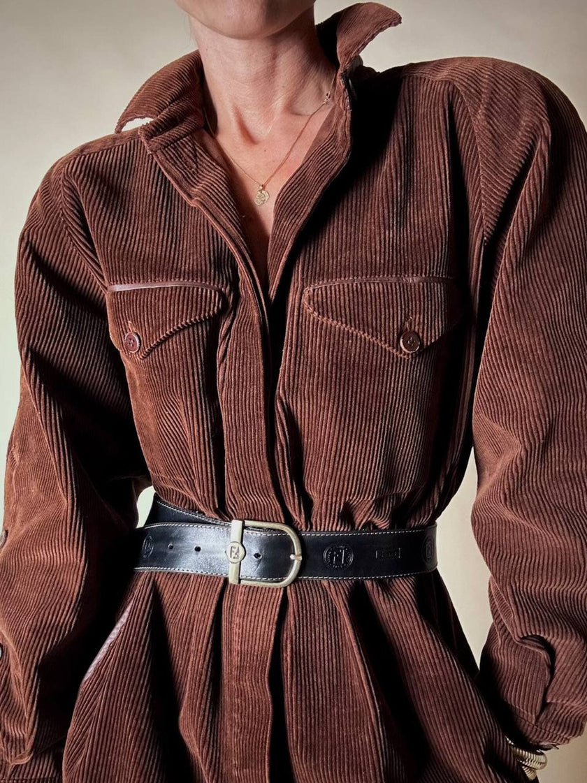 Cintura Fendi vintage in pelle testa di moro con loghi a caldo