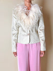 Giacca in broccato con collo di piume e bottoni gioiello “Victor Costa”