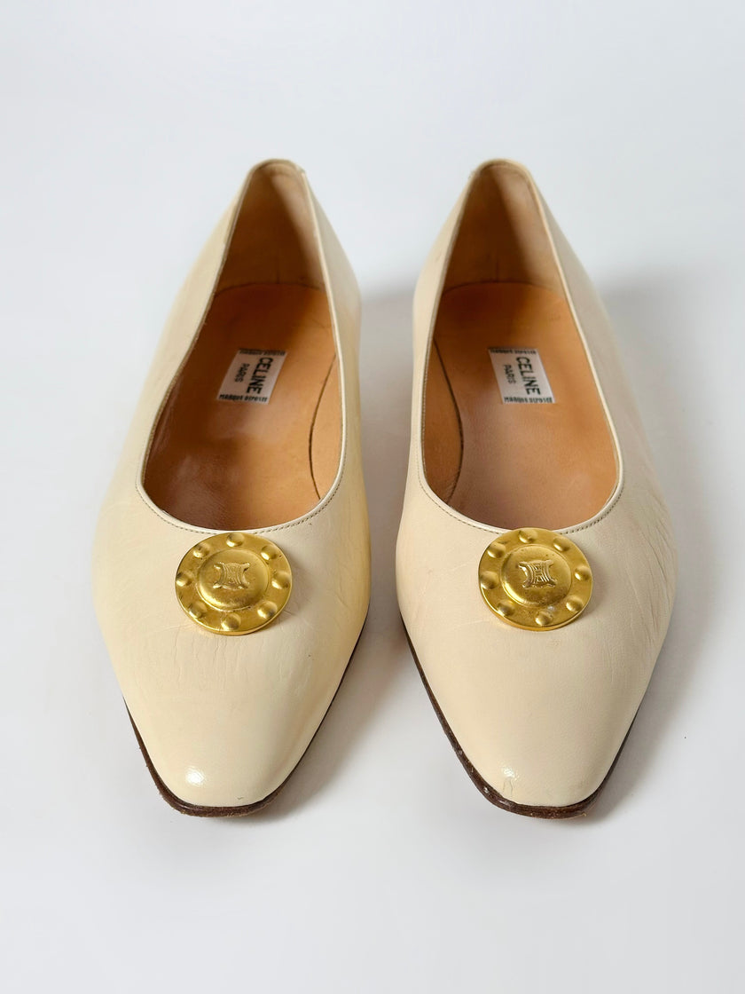 Ballerine vintage Celine Paris in pelle avorio con medaglioni dorati logati
