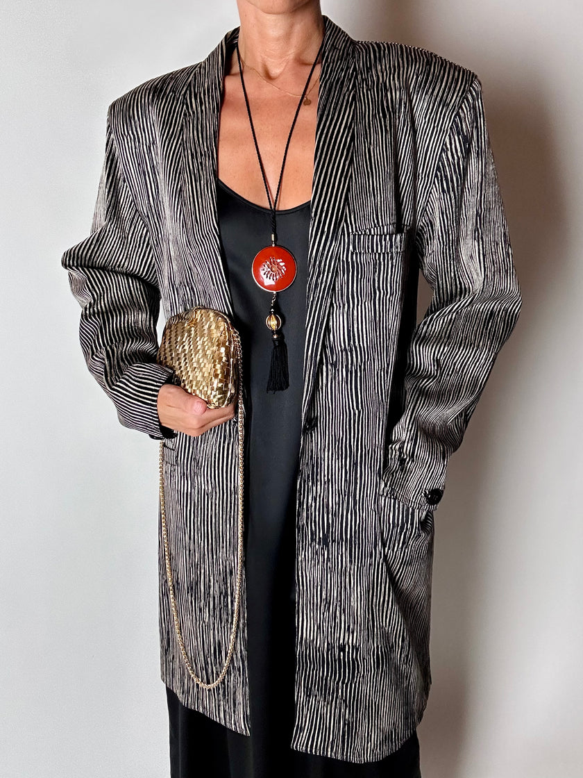 Blazer vintage Gianni Versace in seta goffrata a righe nere e avorio