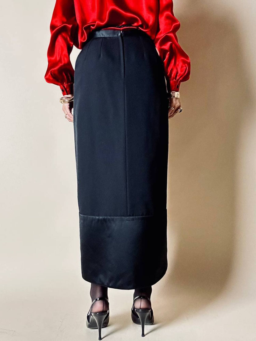 Gonna tulip nera in rasato di lana con riporti in raso “Guy Laroche”