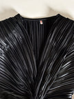 Abito vintage in tessuto plissé nero semi lucido