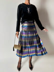 Maglia vintage Yves Saint Laurent Variation in ciniglia nera con logo YSL in strass