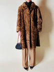 Cappotto vintage in pelliccia di visone marrone chiaro con lavorazione a pannelli