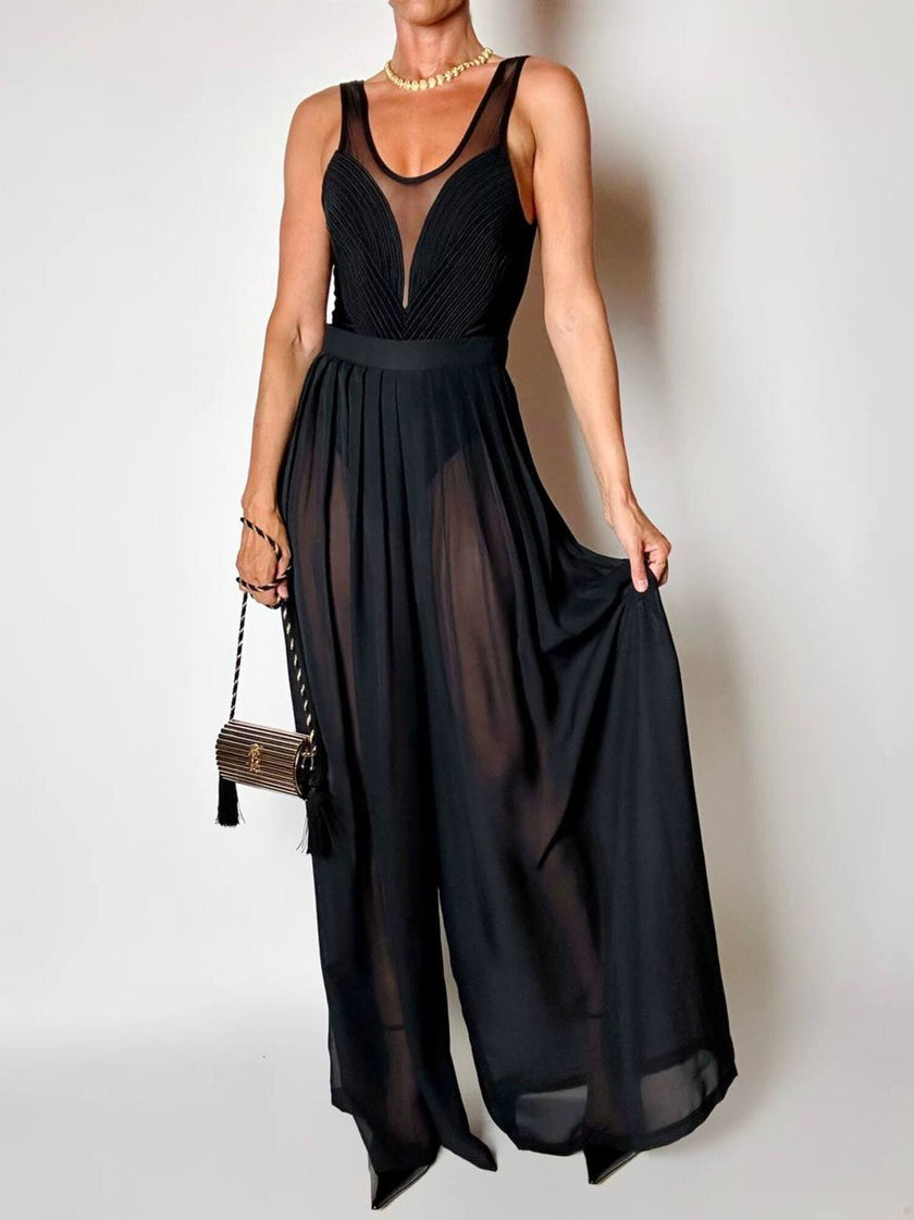 Costume intero nero con inserti in tulle e lavorazione a rilievo