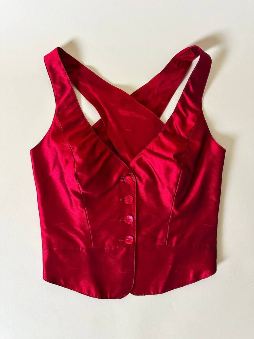 Gilet rosso in shantung di seta con incrocio sulla schiena