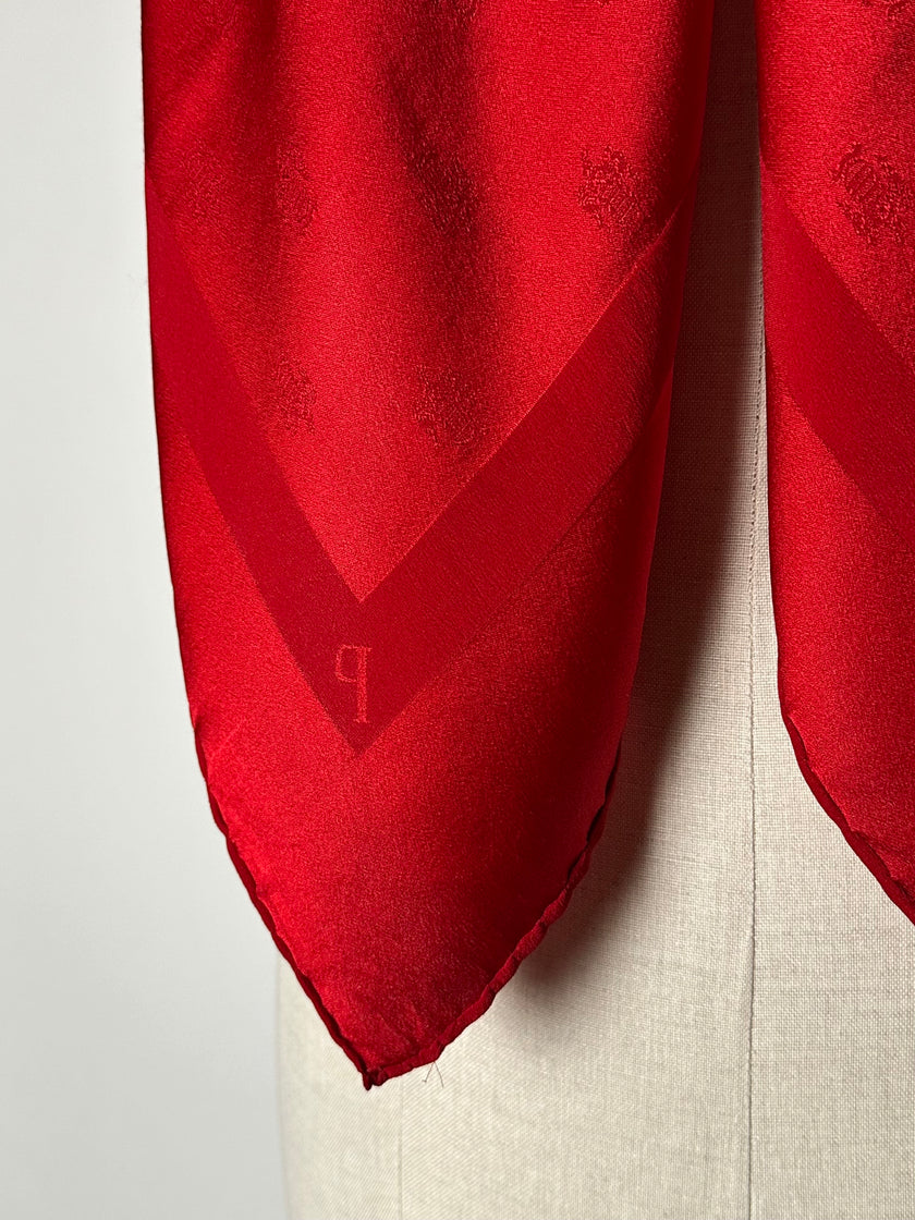 Foulard vintage in seta jacquard rosso con motivi ornamentali