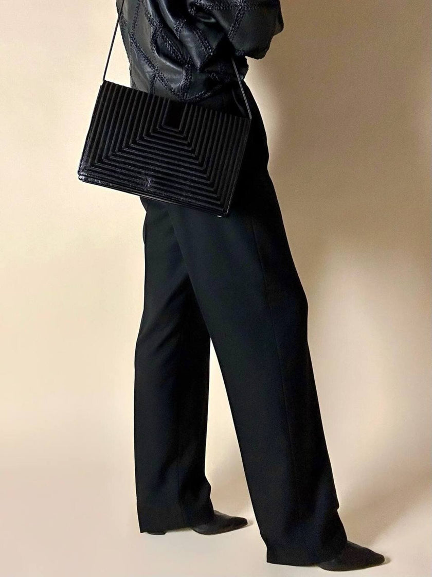 Borsa vintage Fendi in pelle verniciata nera con cuciture concentriche