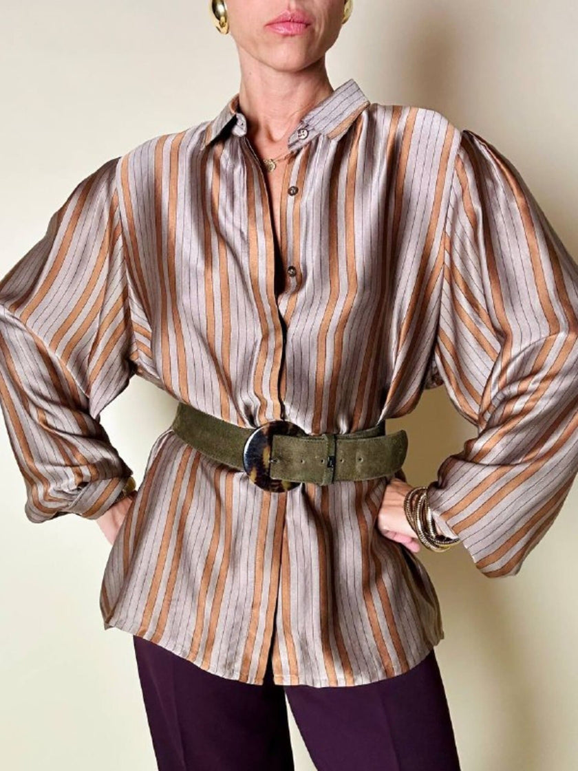 Camicia in raso di seta a righe verticali tortora e caramello Castle Bologna