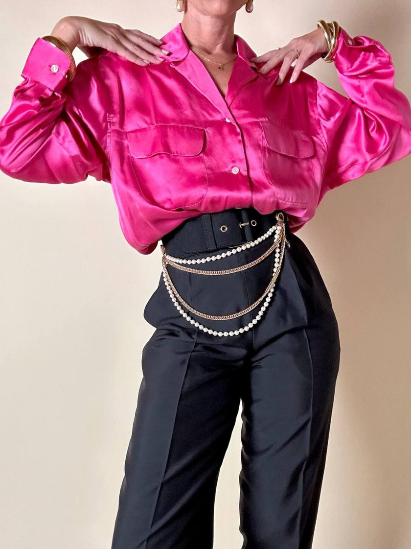 Cintura alta in gros grain nero con perle e catene pendenti “Moschino”