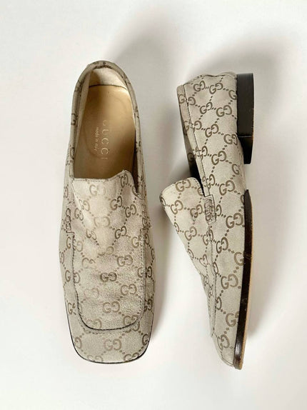Mocassini Gucci vintage in camoscio con motivo GG monogram