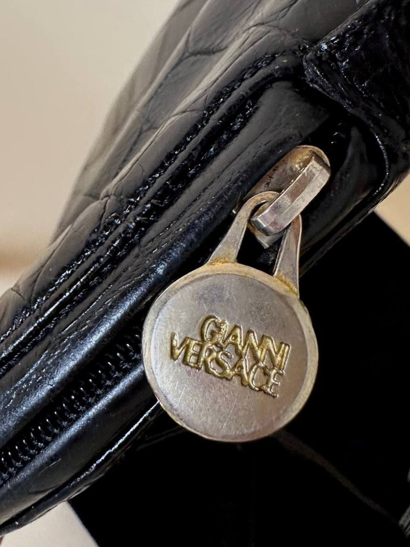 Borsa nera in pelle stampa coccodrillo “Gianni Versace”