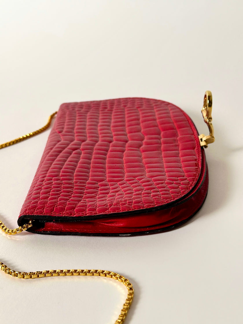 Borsa vintage in vernice rossa stampa coccodrillo con tracolla a catena dorata