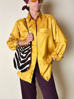 Camicia oversize in raso stropicciato color zafferano