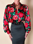 Camicia satroriale in raso di seta fantasia rose rosse