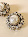 Clip a bottone in metallo argento con strass e perle cabochon