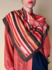 Foulard Byron in pura seta fantasia a righe trasversali declinata in nuance calde
