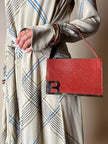 Borsa Laura Biagiotti in pelle stampa lizard color cognac con iniziali BL