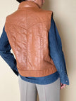 Gilet in pelle Frye color cuoio con impunture verticali