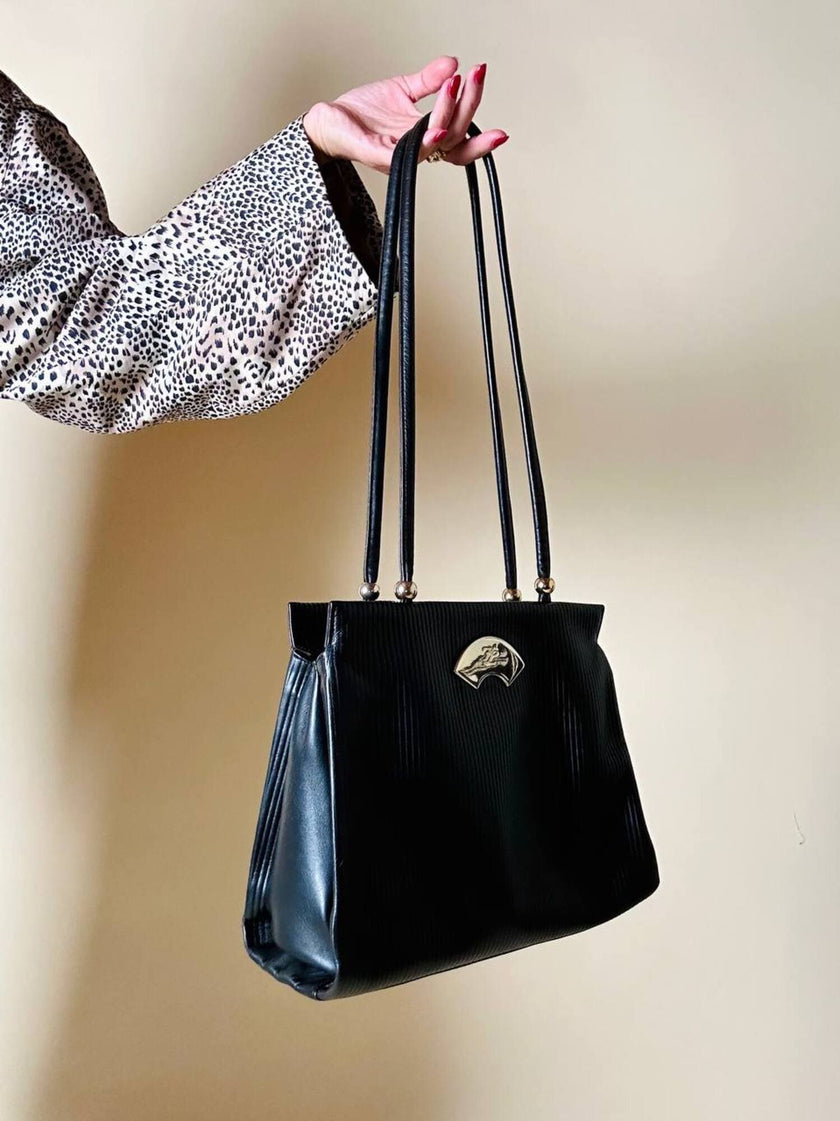 Borsa in pelle nera con lavorazione canneté “Karl Lagerfeld”