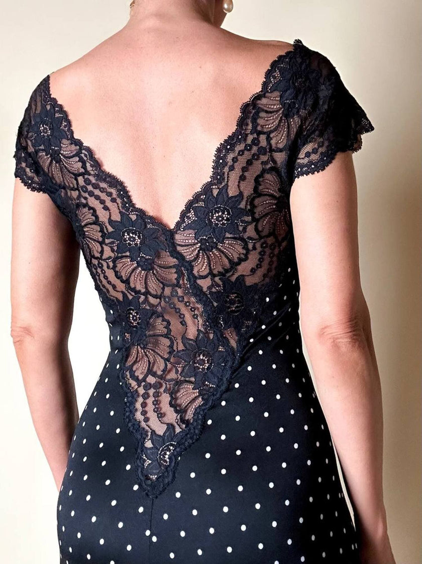 Abito lungo nero a pois bianchi con inserti in pizzo “La Perla”