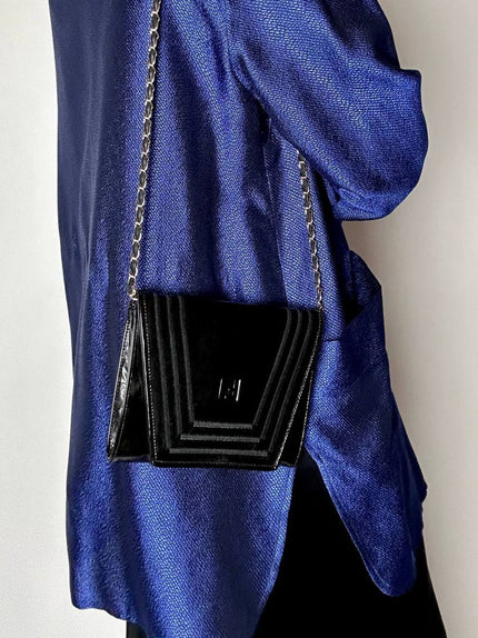 Borsa vintage Fendi con cuciture concentriche e tracolla in catena