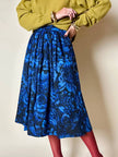 Gonna a ruota Yves Saint Laurent Variation in lana blu elettrico con fantasia floreale nera