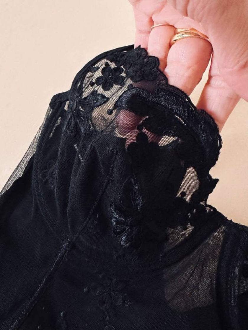 Body in tulle nero con ricami floreali “La Perla”