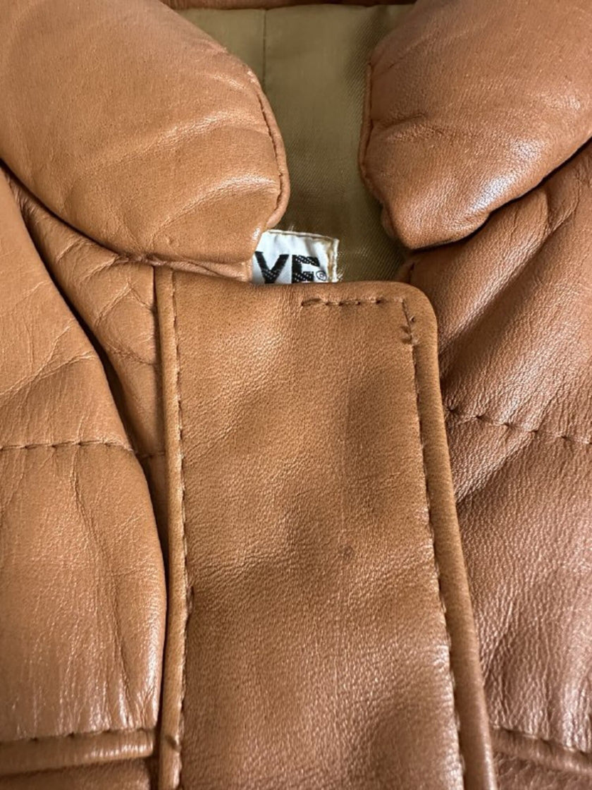 Gilet in pelle Frye color cuoio con impunture verticali