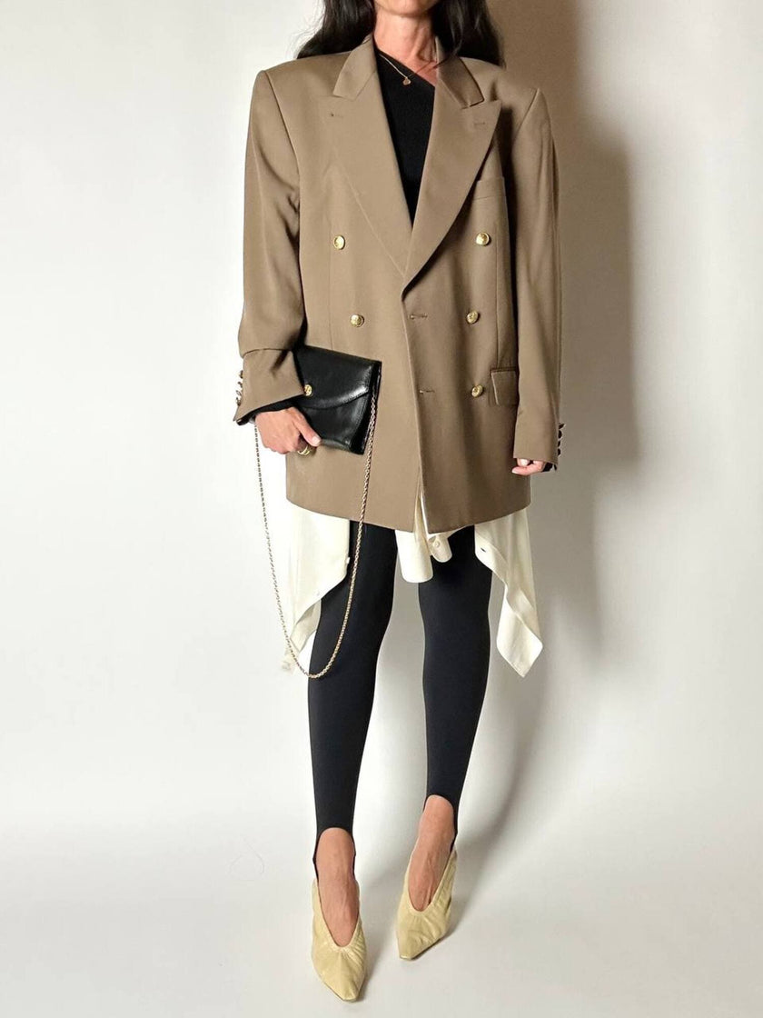 Blazer vintage Yves Saint Laurent in lana cachi doppiopetto con bottoni logati oro