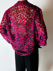Camicia vintage in velluto dévoré amarena e lurex nero con motivo animalier