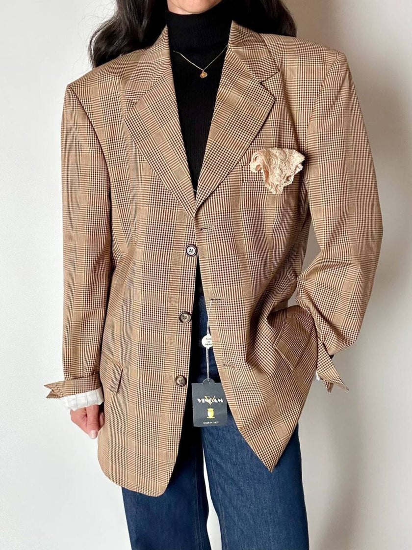 Blazer vintage oversize in fresco di lana principe di Galles beige e marrone con pochette in seta Vincam