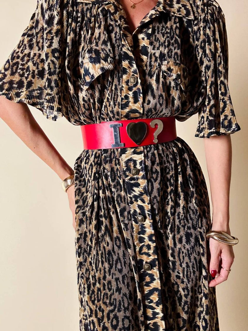 Cintura in pelle rossa I love ? “Moschino Jeans”