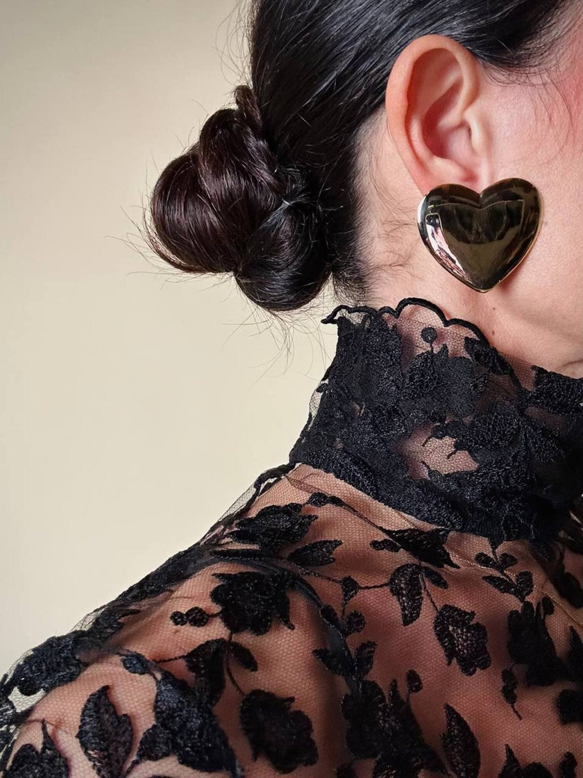 Maxi clip dorate a forma di cuore “Moschino”