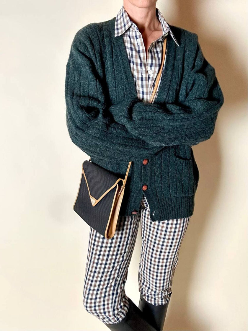 Cardigan Yves Saint Laurent in lana verde inglese con bottoni berlebeck