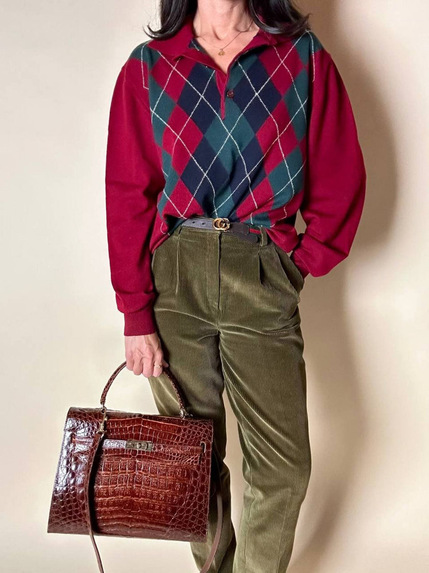 Borsa a trapezio in pelle di coccodrillo color cognac con tracolla e hardware oro Idra