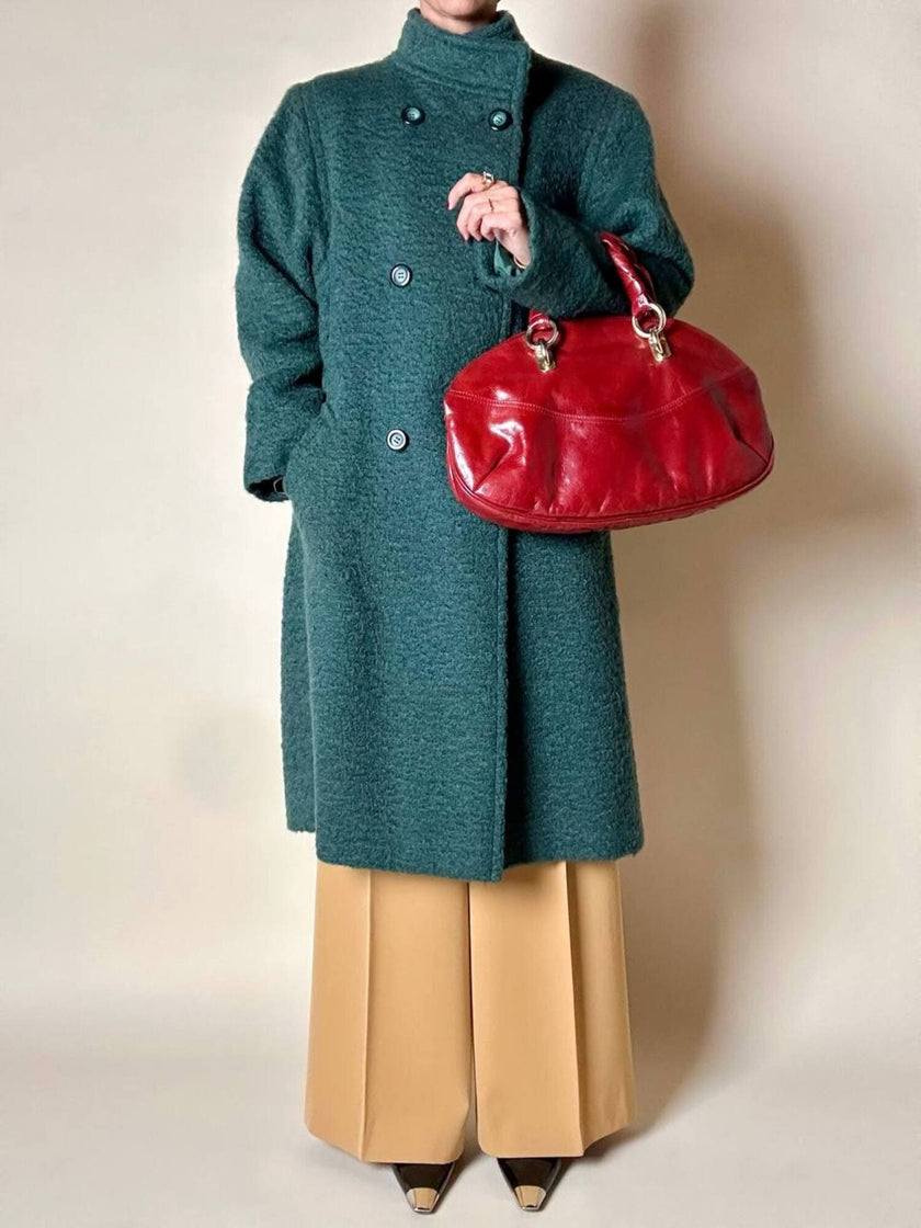 Cappotto doppiopetto in lana bouclé verde bosco con fodera firmata