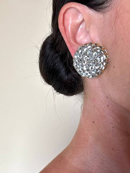 Orecchini a clip in paillettes argento con base dorata