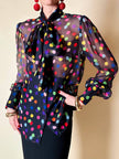 Camicia con fiocco in chiffon di seta nero a pois multicolor “D&G”