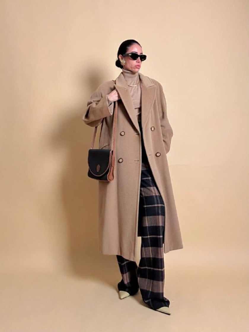 Cappotto doppiopetto in drap di lana cammello 